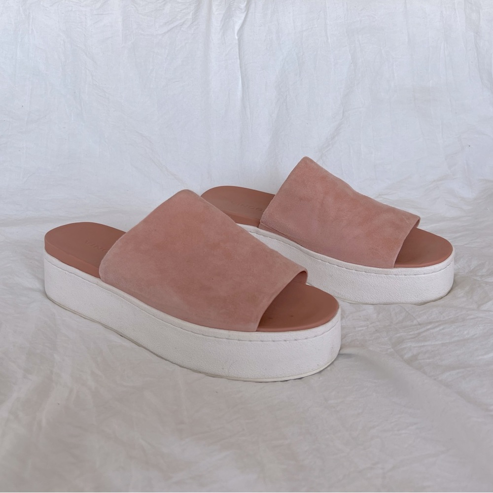 VINCE
Suede Cutout Accent Slides